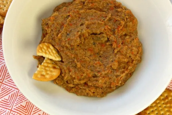 Aubergine- och paprikadip