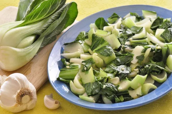 Bok choy med vitlök