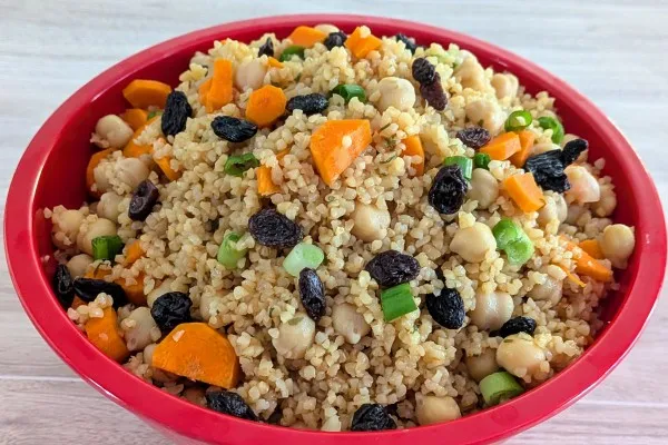 Bulgursallad med kikärtor