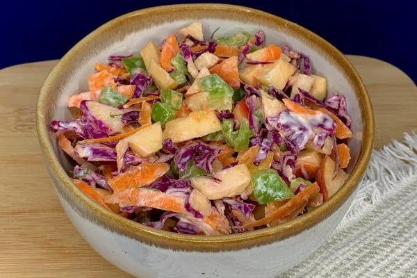 Coleslaw med äpple