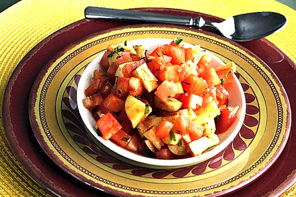 Färsk tomatsalsa