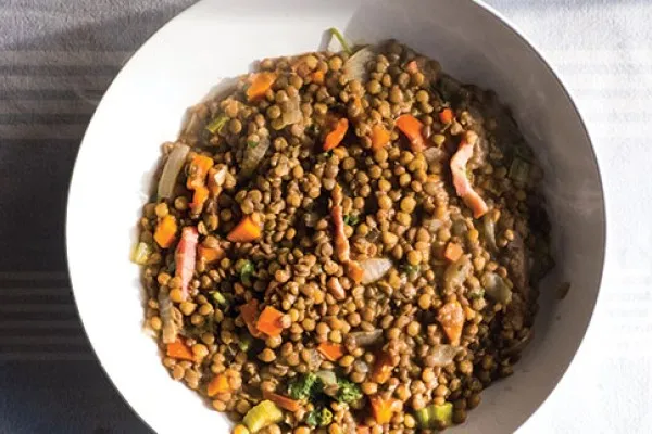 Grönsakssallad med linser