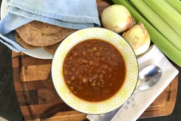 Grönsakssoppa med linser