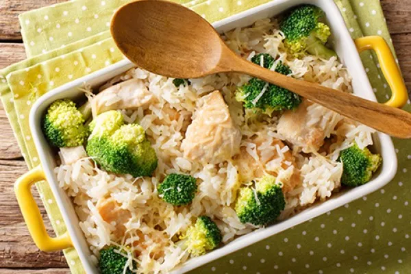 Kyckling- och broccoligratäng