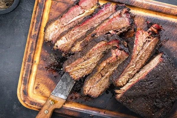 Sakta tillagad barbecue
