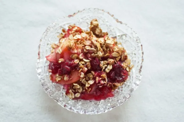 Smulpaj med tranbär och äpple