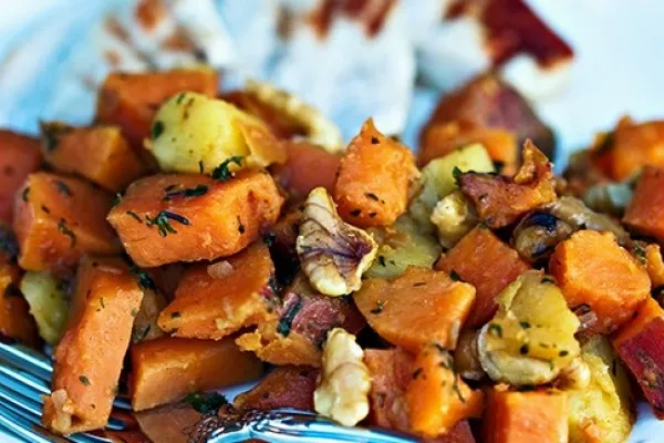 Ugnsbakad sötpotatis med äpple